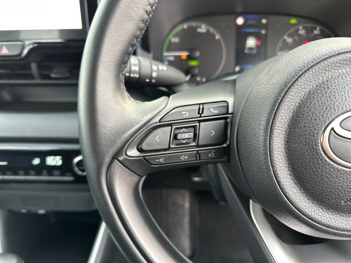 Used Toyota Yaris 2024 for sale - 77247984: Photo 26