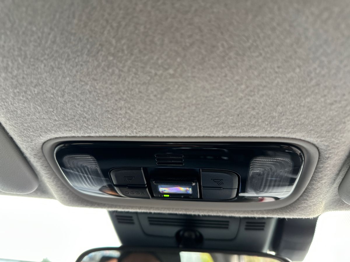 Used Toyota Yaris 2024 for sale - 77247984: Photo 29