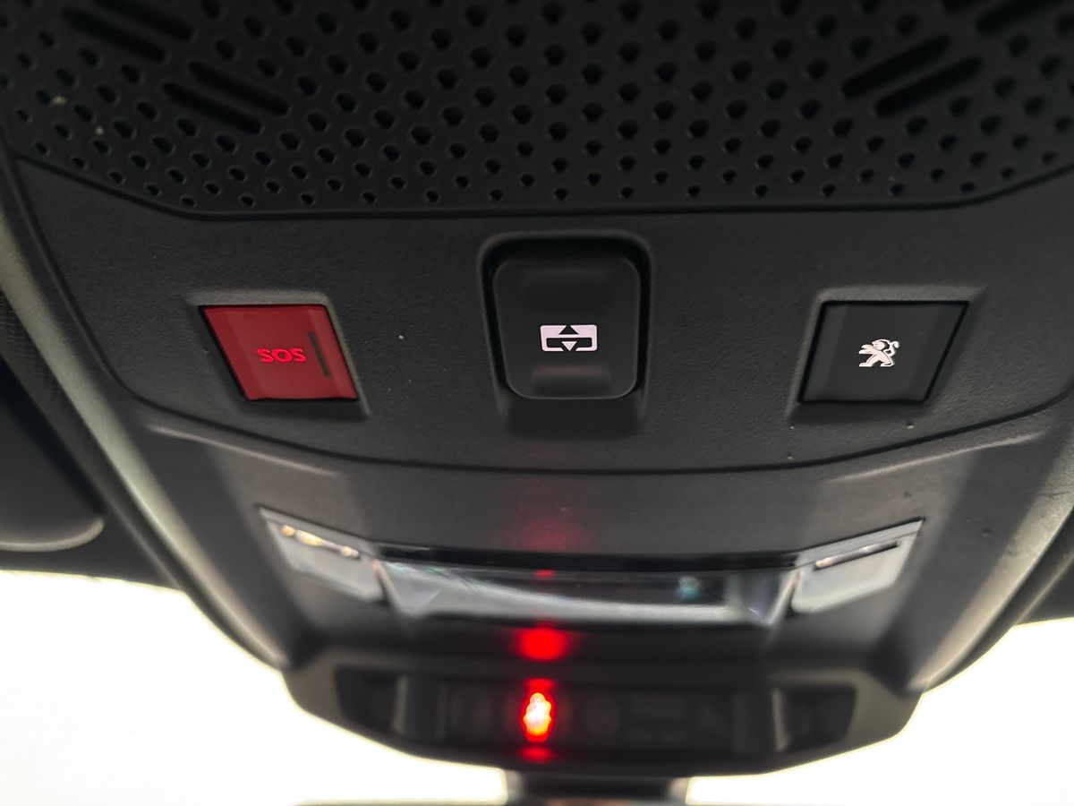 Used Peugeot 2008 2020 for sale - 76640141: Photo 29