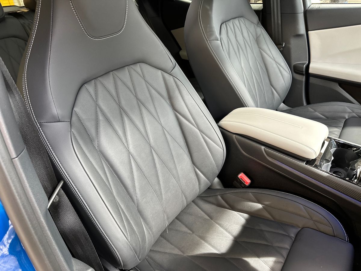 Used Ford Explorer 2025 for sale - 76803971: Photo 12