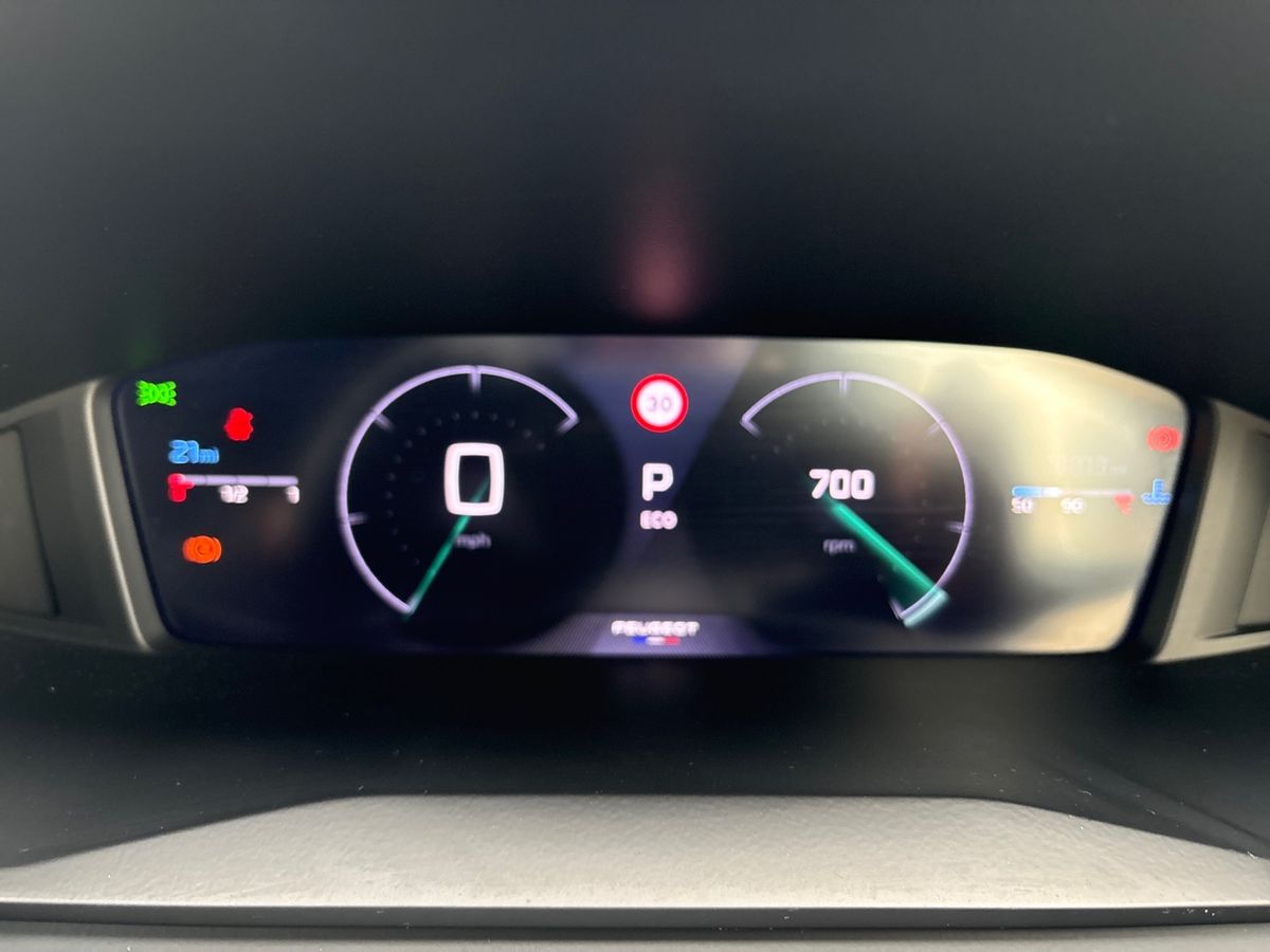 Used Peugeot 2008 2024 for sale - 77885353: Photo 18