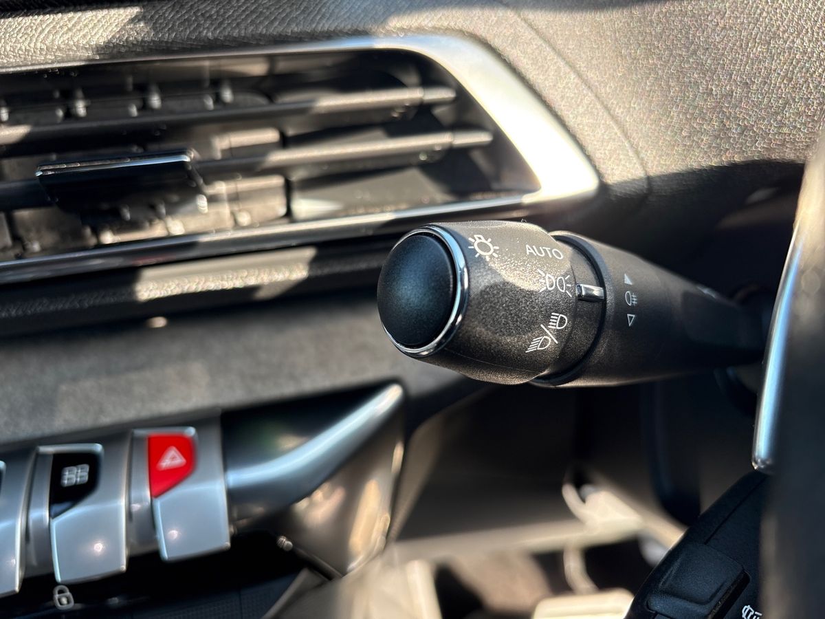 Used Peugeot 3008 2022 for sale - 77717945: Photo 23