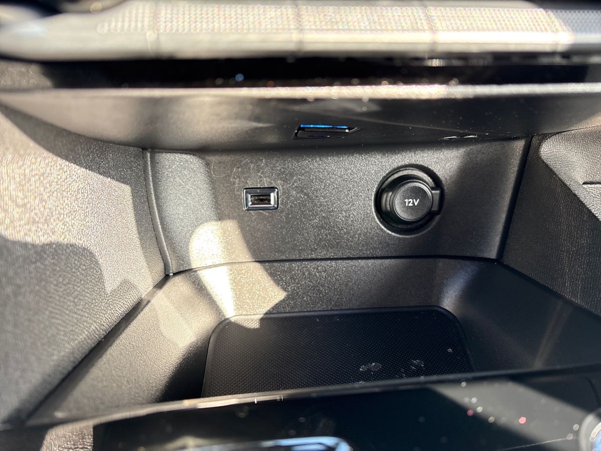 Used Peugeot 3008 2022 for sale - 77717945: Photo 24