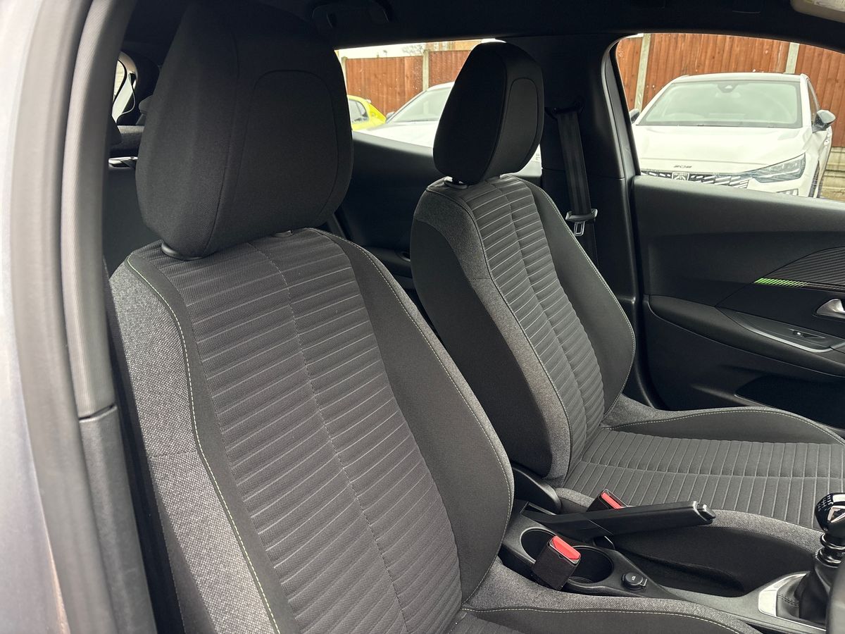 Used Peugeot 2008 2023 for sale - 77170553: Photo 12