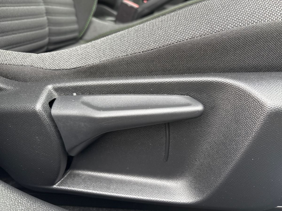 Used Peugeot 2008 2023 for sale - 77170553: Photo 30