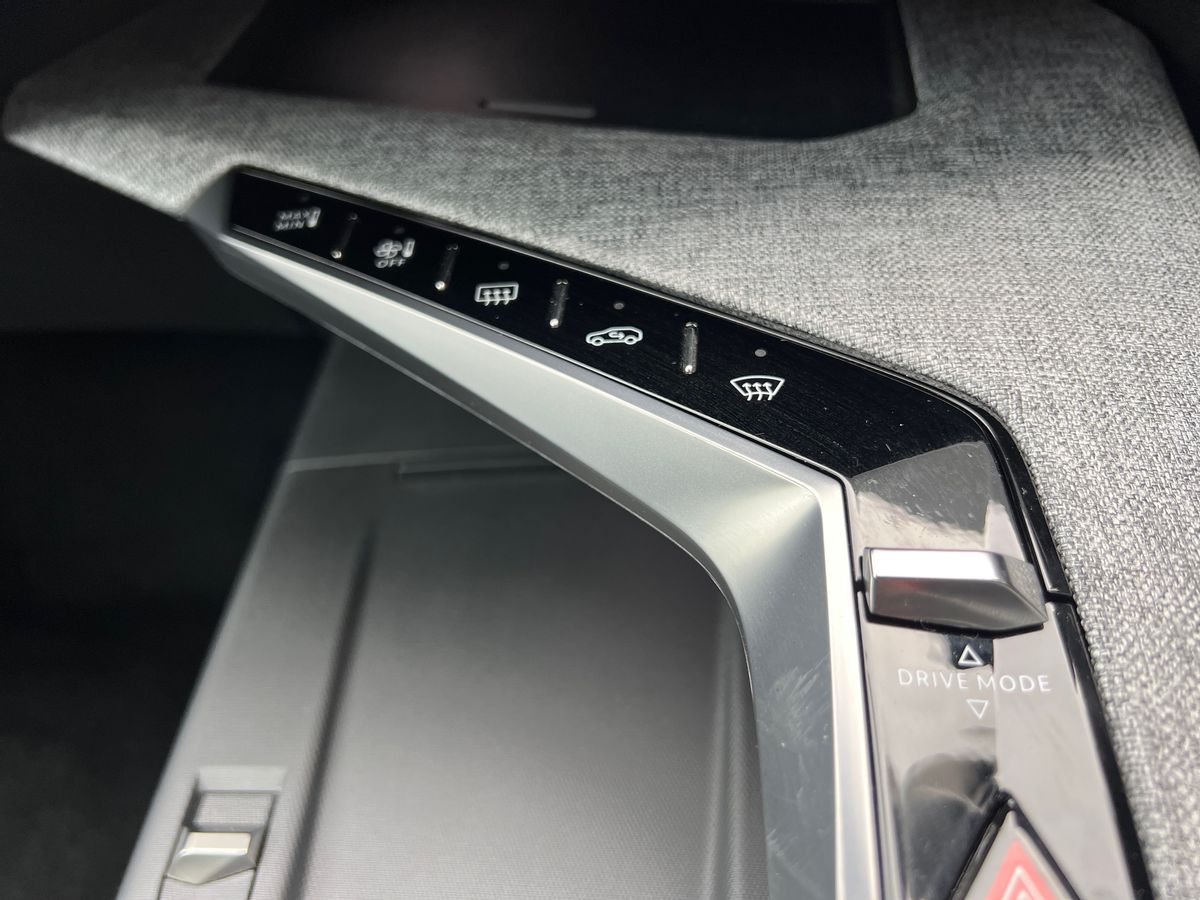 Used Peugeot 3008 2024 for sale - 76638394: Photo 28