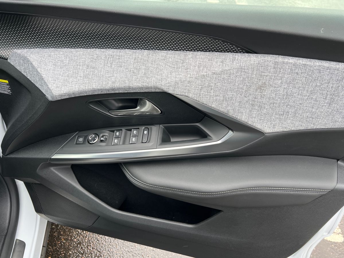 Used Peugeot 3008 2024 for sale - 76638394: Photo 35