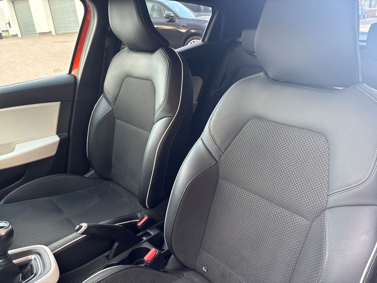Used Renault Clio 2021 for sale - 78215970: Photo 13