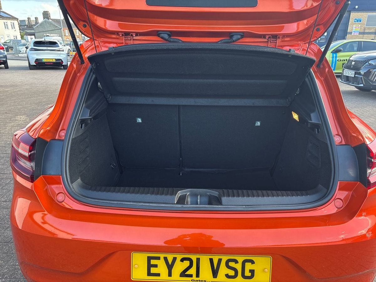 Used Renault Clio 2021 for sale - 78215970: Photo 34