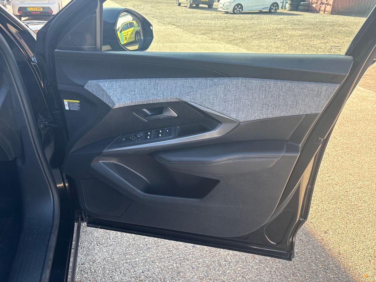 Used Peugeot 3008 2024 for sale - 78215892: Photo 35