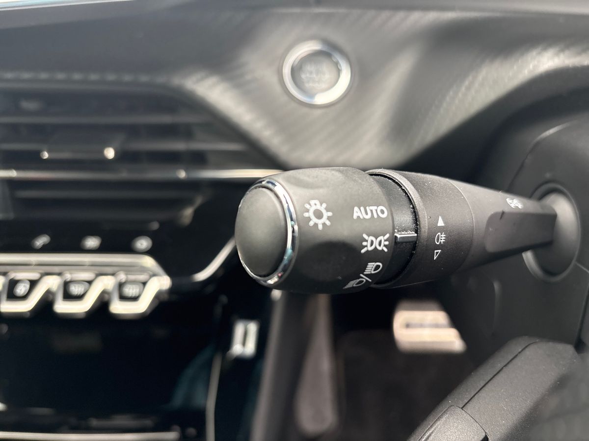 Used Peugeot 208 2022 for sale - 77717938: Photo 23