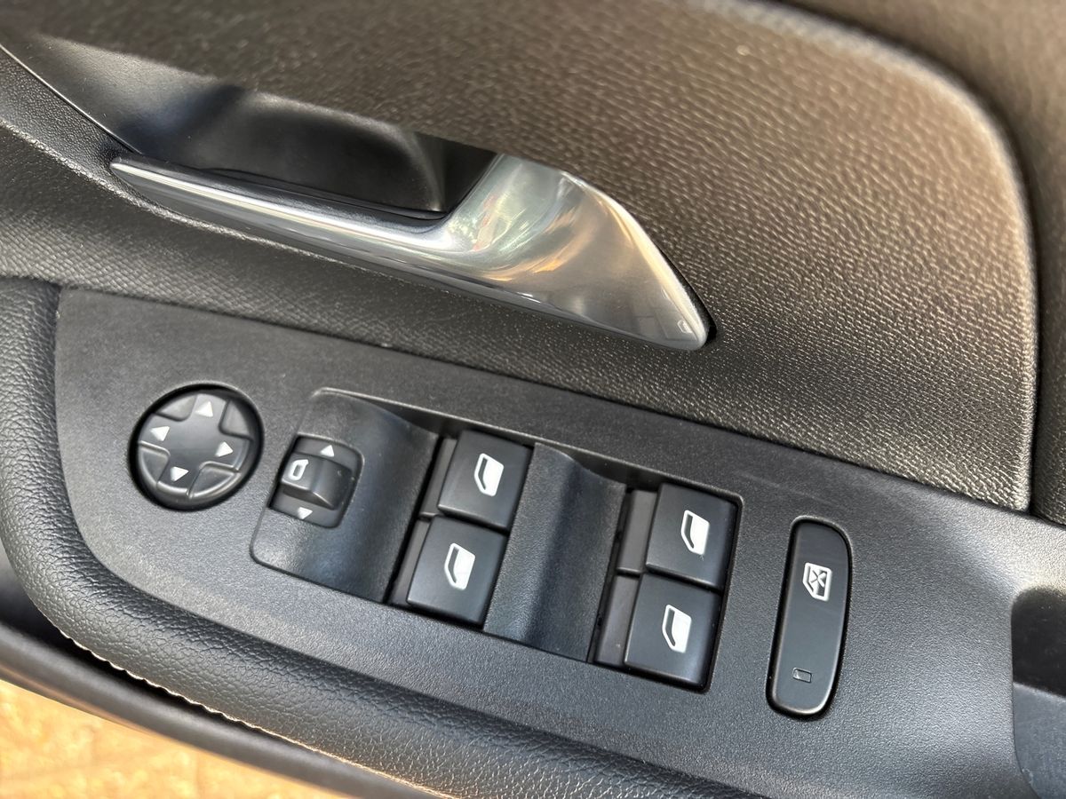 Used Vauxhall Mokka 2024 for sale - 78158611: Photo 25