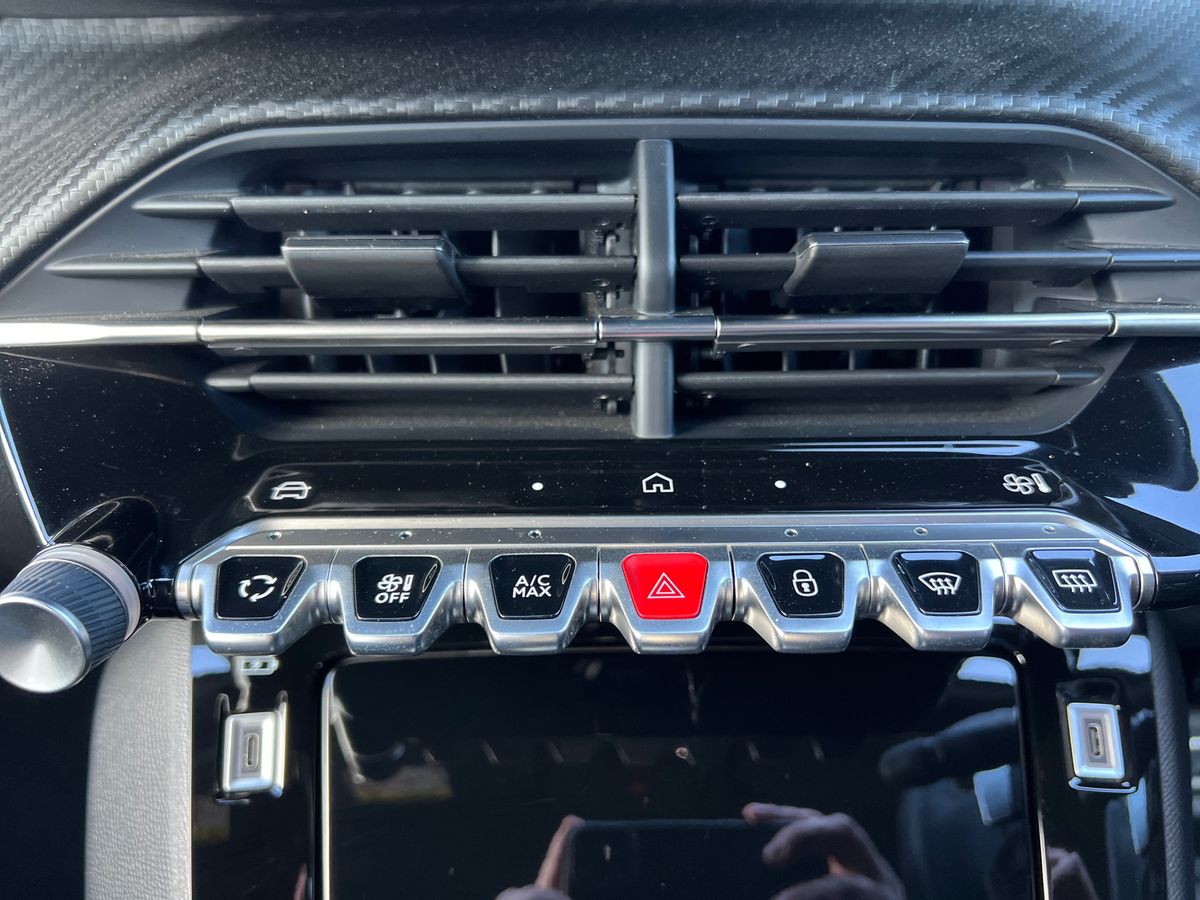 Used Peugeot 2008 2025 for sale - 76626533: Photo 22