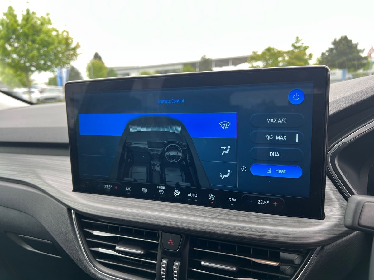 Used Ford Kuga 2024 for sale - 76626534: Photo 22