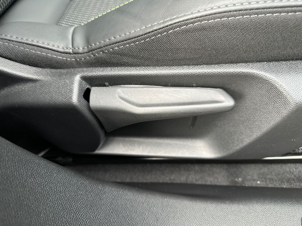 Used Peugeot 2008 2025 for sale - 77127459: Photo 30