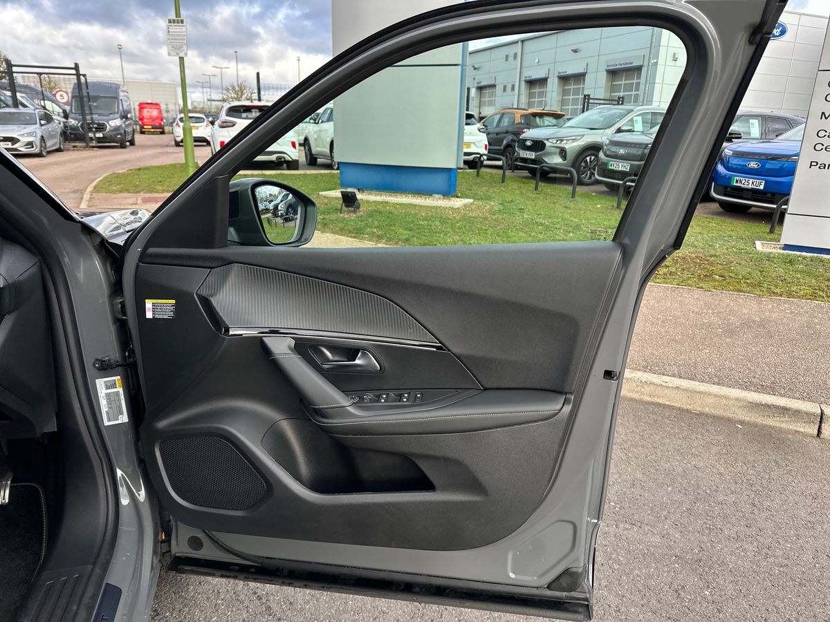 Used Peugeot 2008 2025 for sale - 77127459: Photo 35