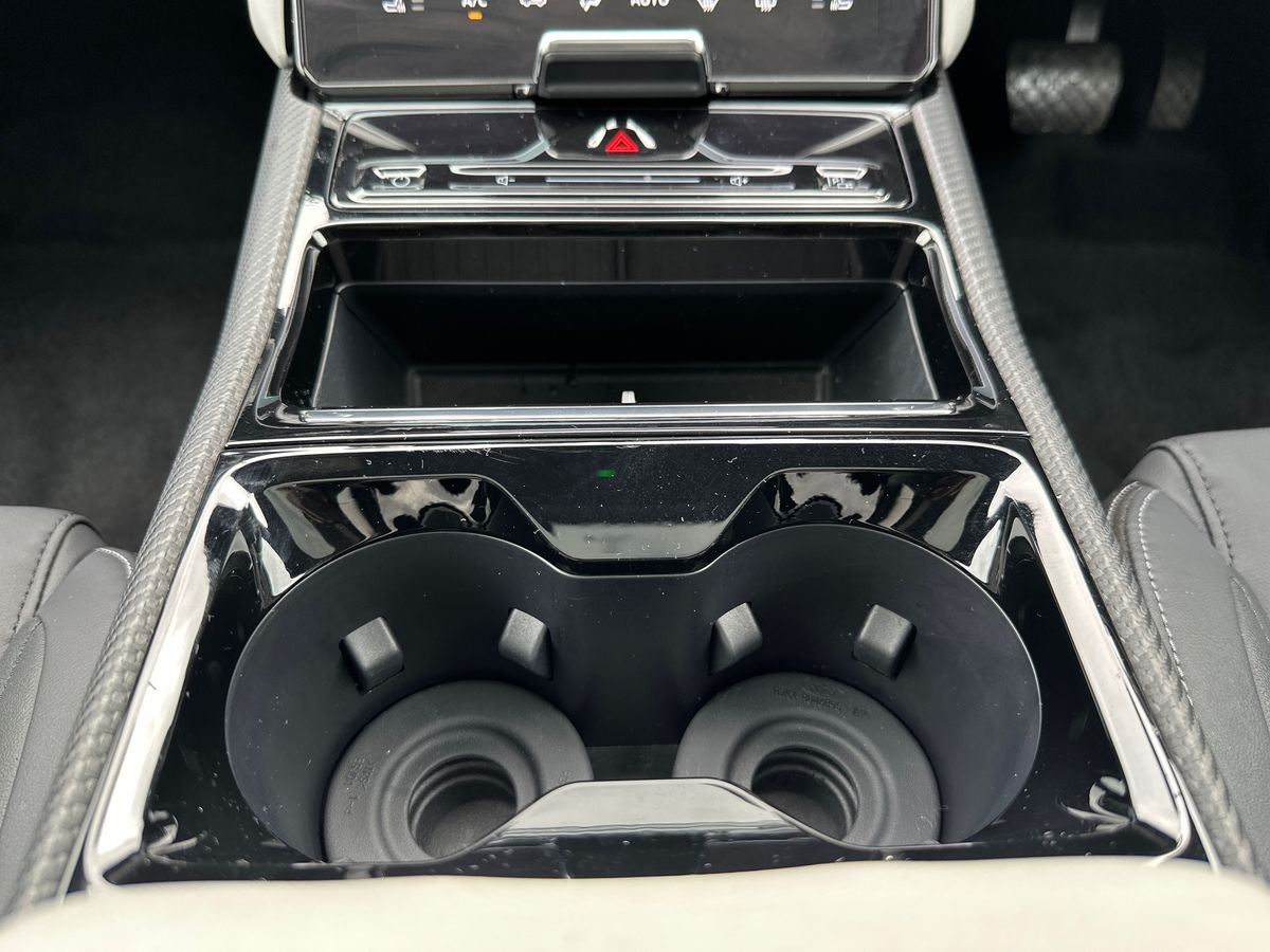 Used Ford Explorer 2024 for sale - 77193704: Photo 28