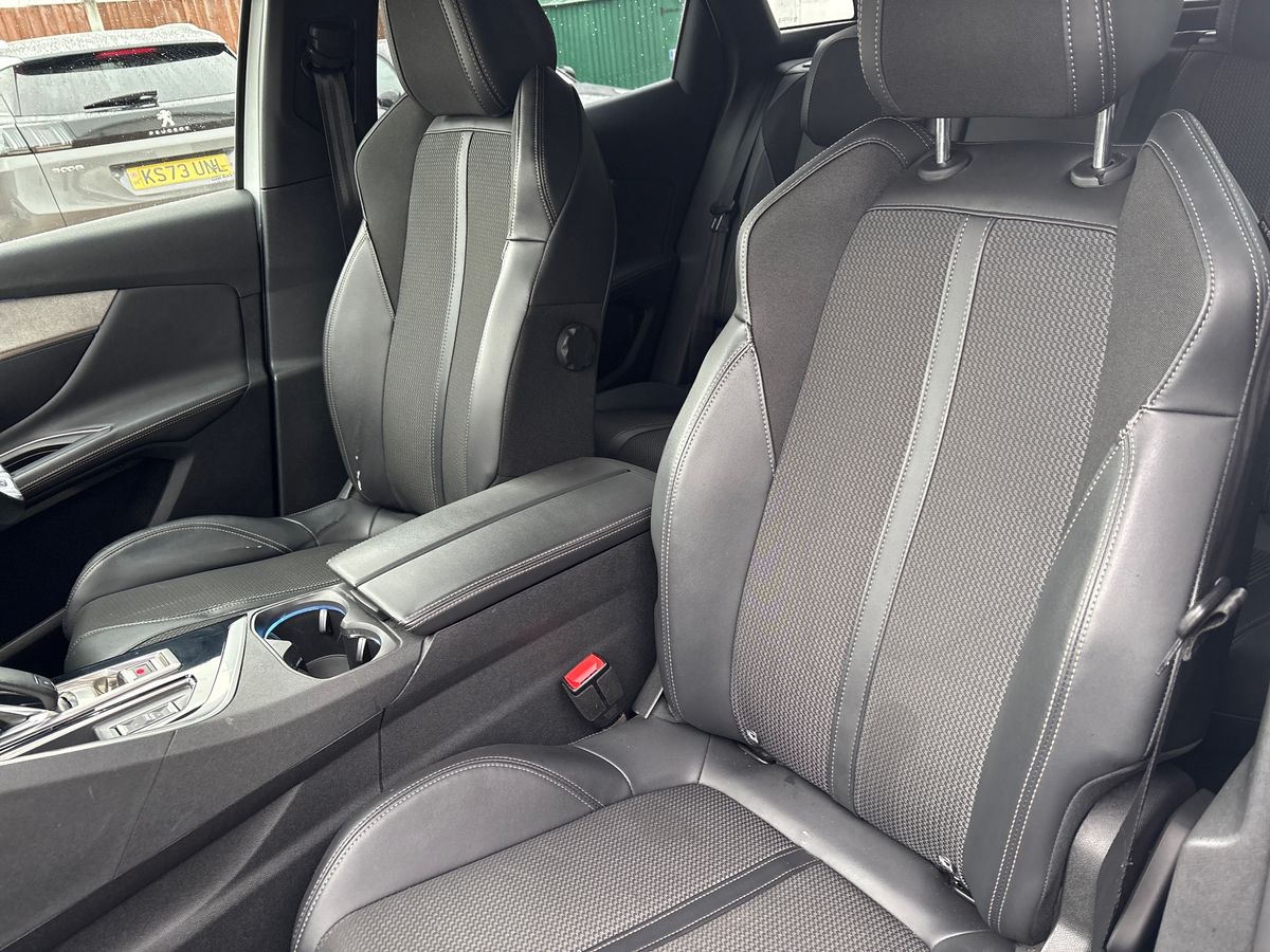 Used Peugeot 3008 2022 for sale - 76668228: Photo 13