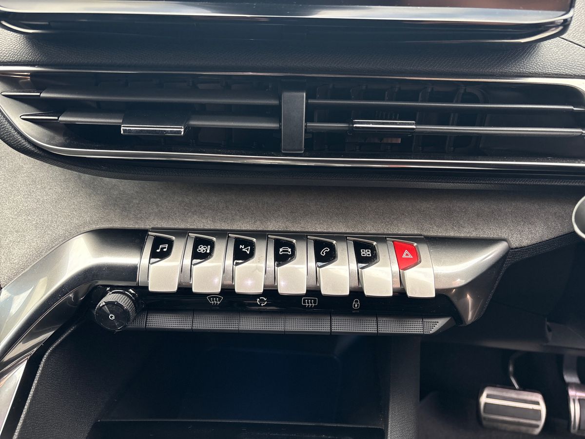 Used Peugeot 3008 2023 for sale - 76696407: Photo 22