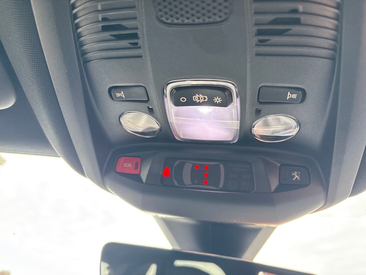 Used Peugeot 3008 2023 for sale - 76696407: Photo 29