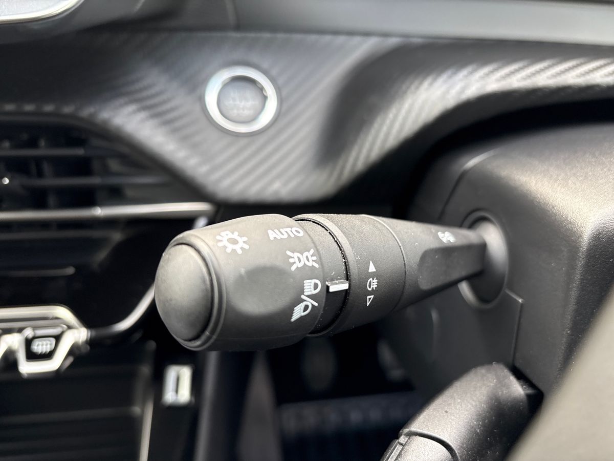 Used Peugeot 208 2023 for sale - 78172575: Photo 23