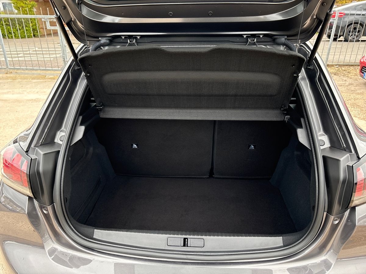 Used Peugeot 208 2023 for sale - 78172575: Photo 34