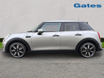 Used MINI Hatch 2024 for sale - 78246734: Photo