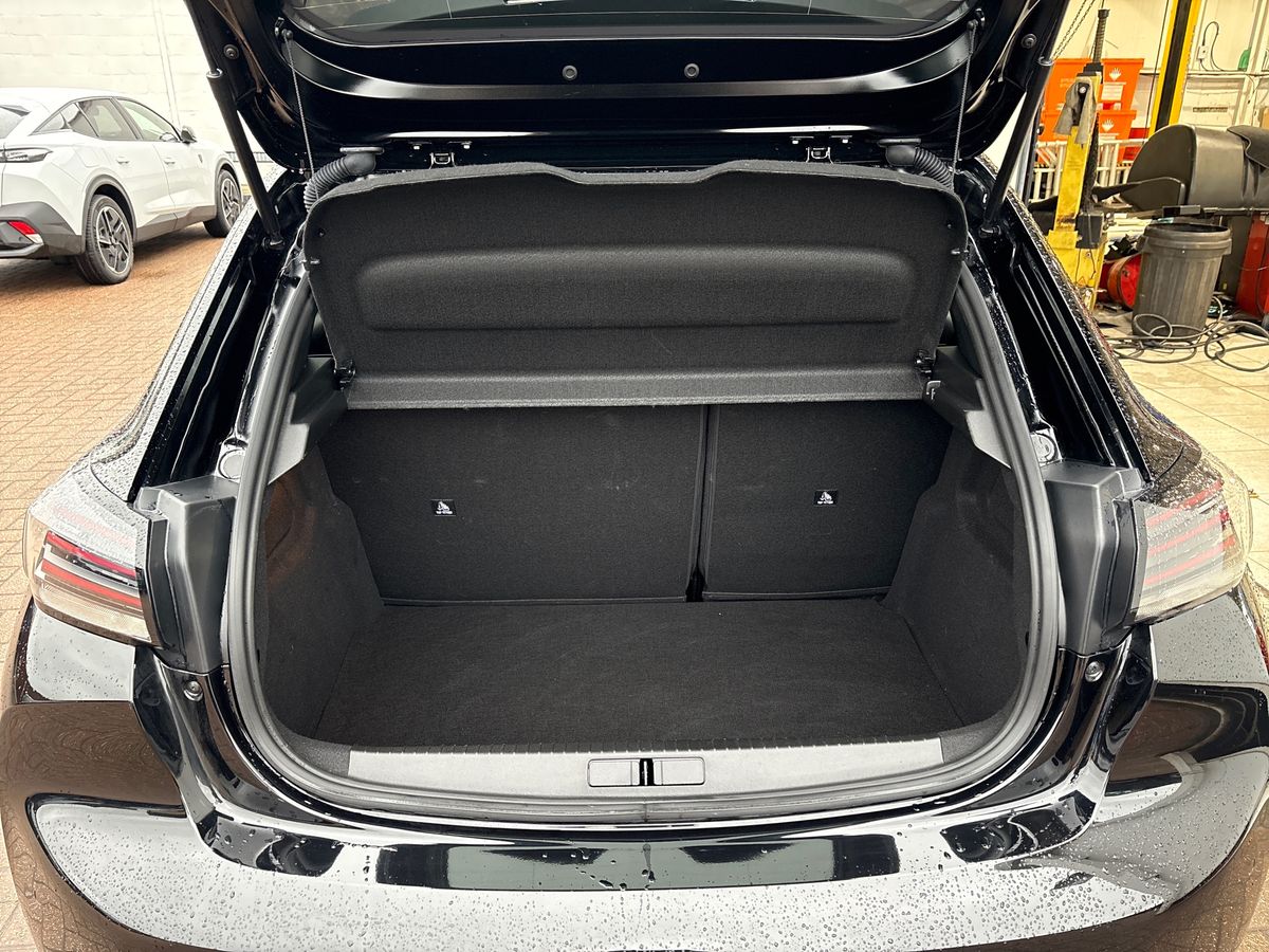 Used Peugeot 208 2024 for sale - 76826675: Photo 34