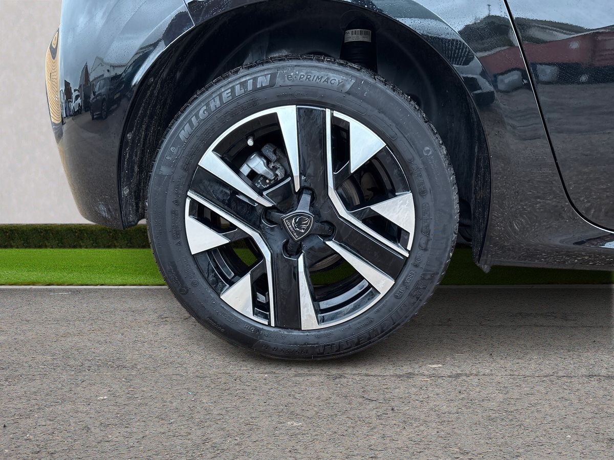 Used Peugeot 208 2024 for sale - 76826675: Photo 9