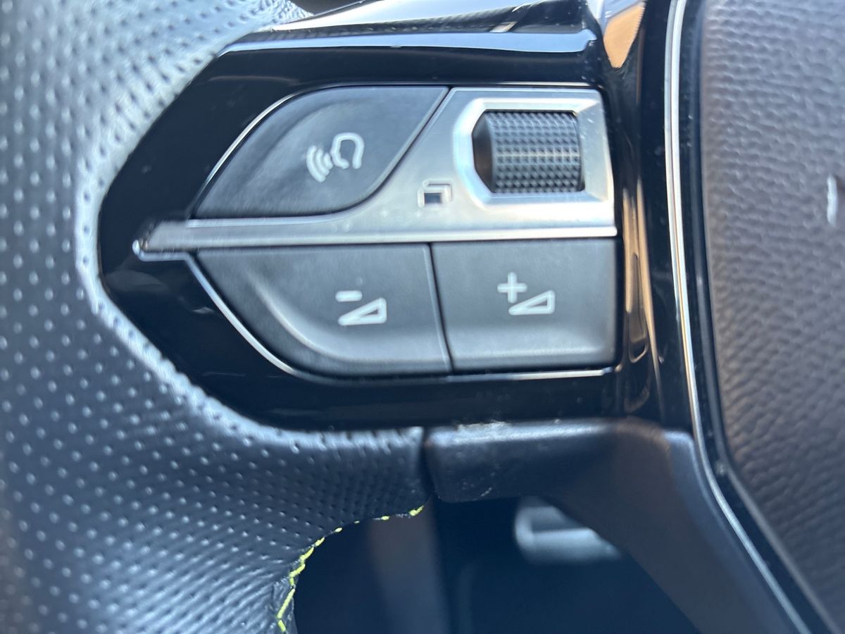 Used Peugeot 2008 2023 for sale - 78158602: Photo 26