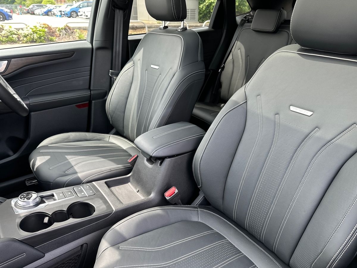 Used Ford Kuga 2024 for sale - 76626536: Photo 13