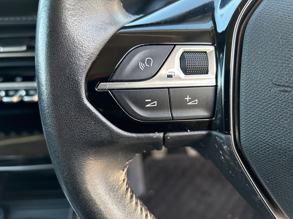 Used Peugeot 2008 2020 for sale - 76626542: Photo 26