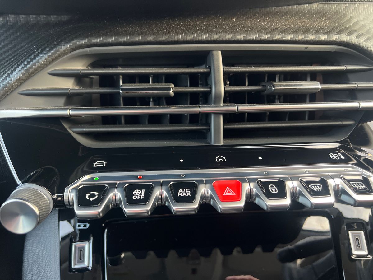 Used Peugeot 208 2025 for sale - 76626559: Photo 22