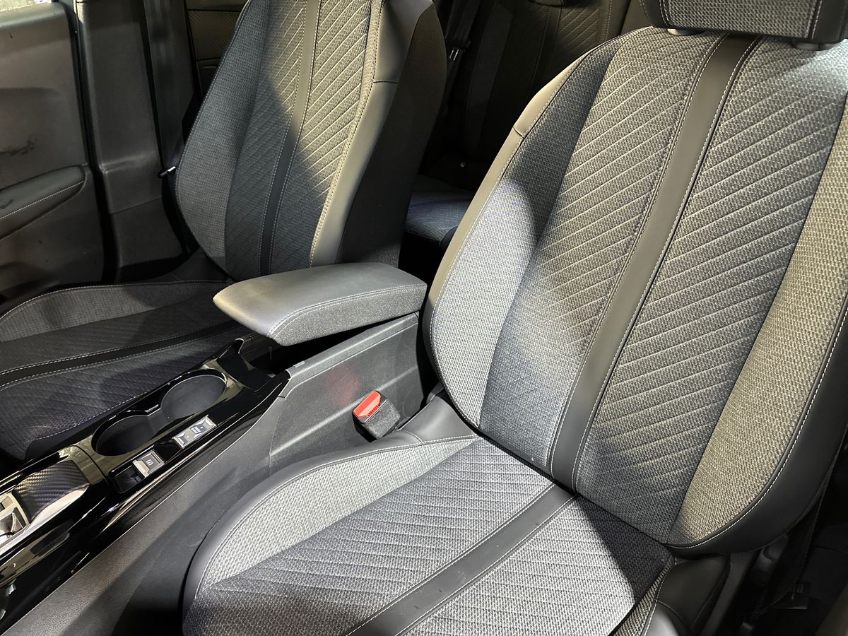 Used Peugeot 2008 2025 for sale - 76626553: Photo 13