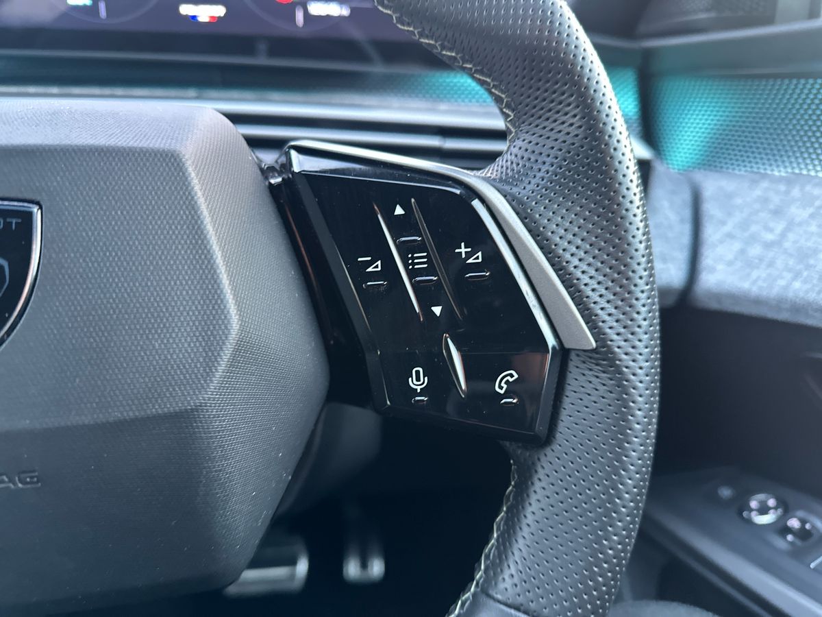 Used Peugeot 5008 2025 for sale - 77075745: Photo 27