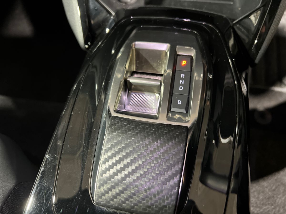 Used Peugeot 2008 2024 for sale - 76638397: Photo 28