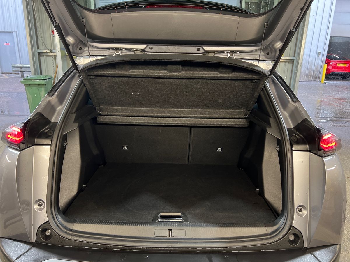 Used Peugeot 2008 2024 for sale - 76638397: Photo 34