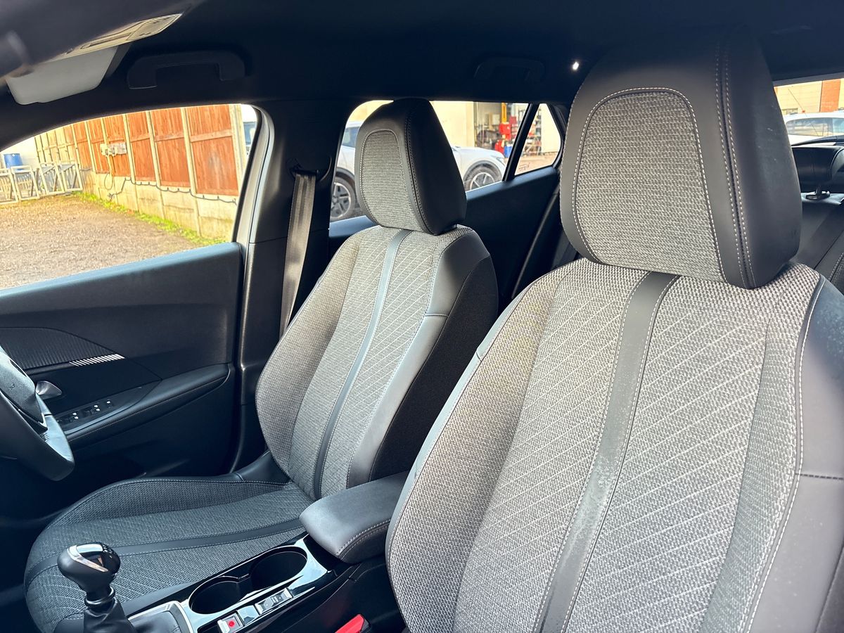 Used Peugeot 2008 2024 for sale - 77018351: Photo 13