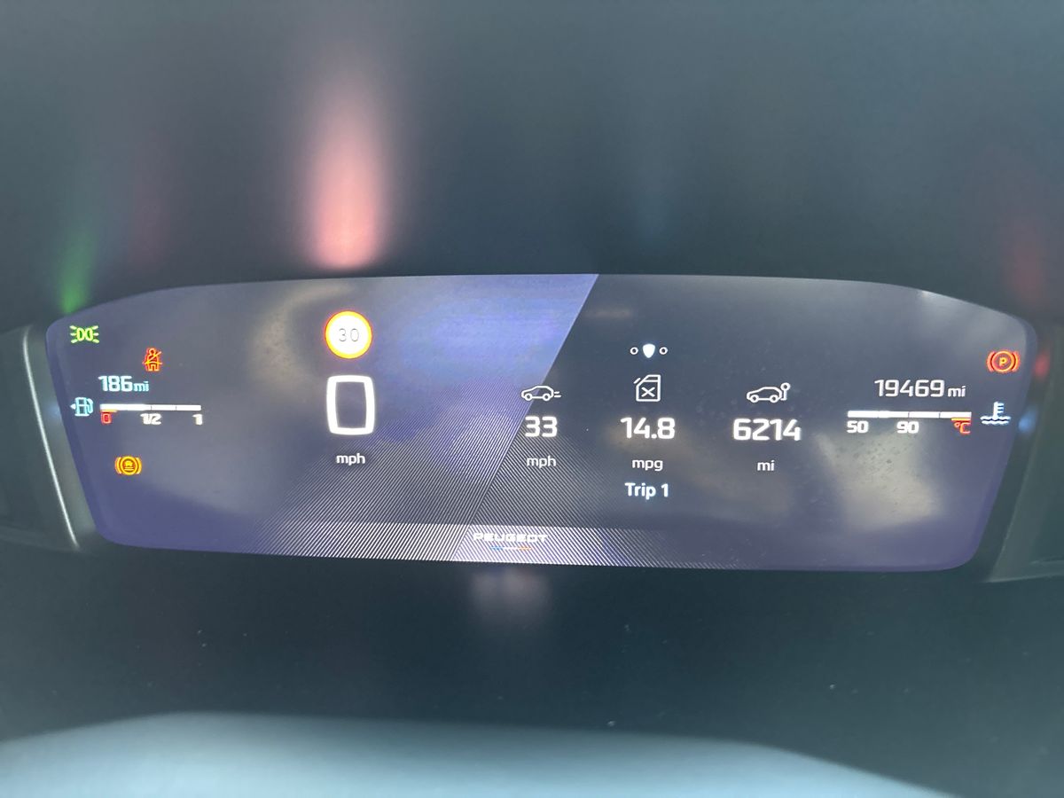 Used Peugeot 2008 2024 for sale - 77018351: Photo 18