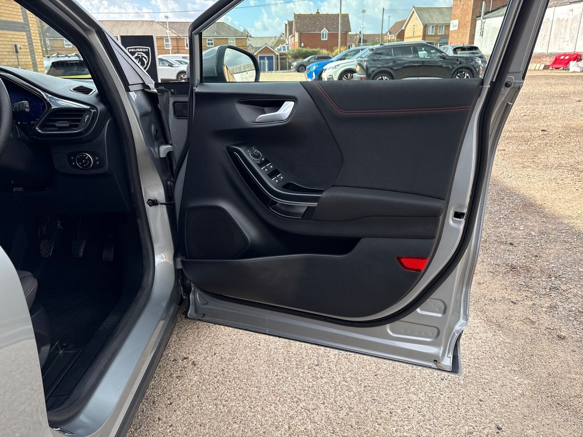 Used Ford Puma 2023 for sale - 77890034: Photo 35