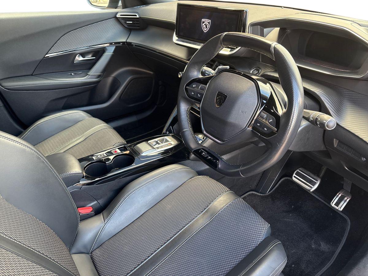 Used Peugeot 2008 2023 for sale - 76894833: Photo 10