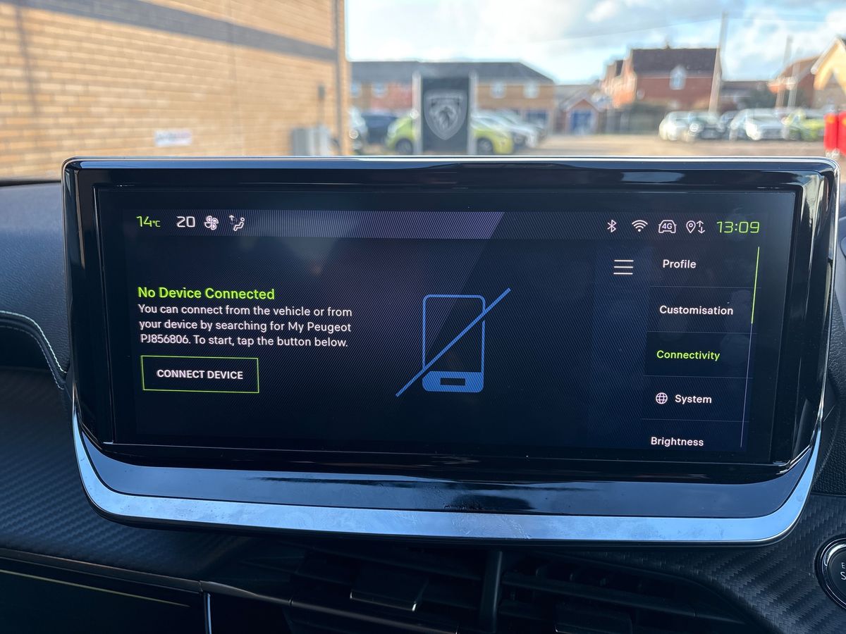 Used Peugeot 2008 2023 for sale - 76894833: Photo 21