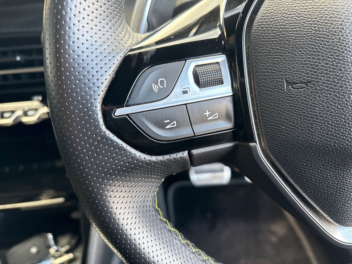 Used Peugeot 2008 2023 for sale - 76894833: Photo 26