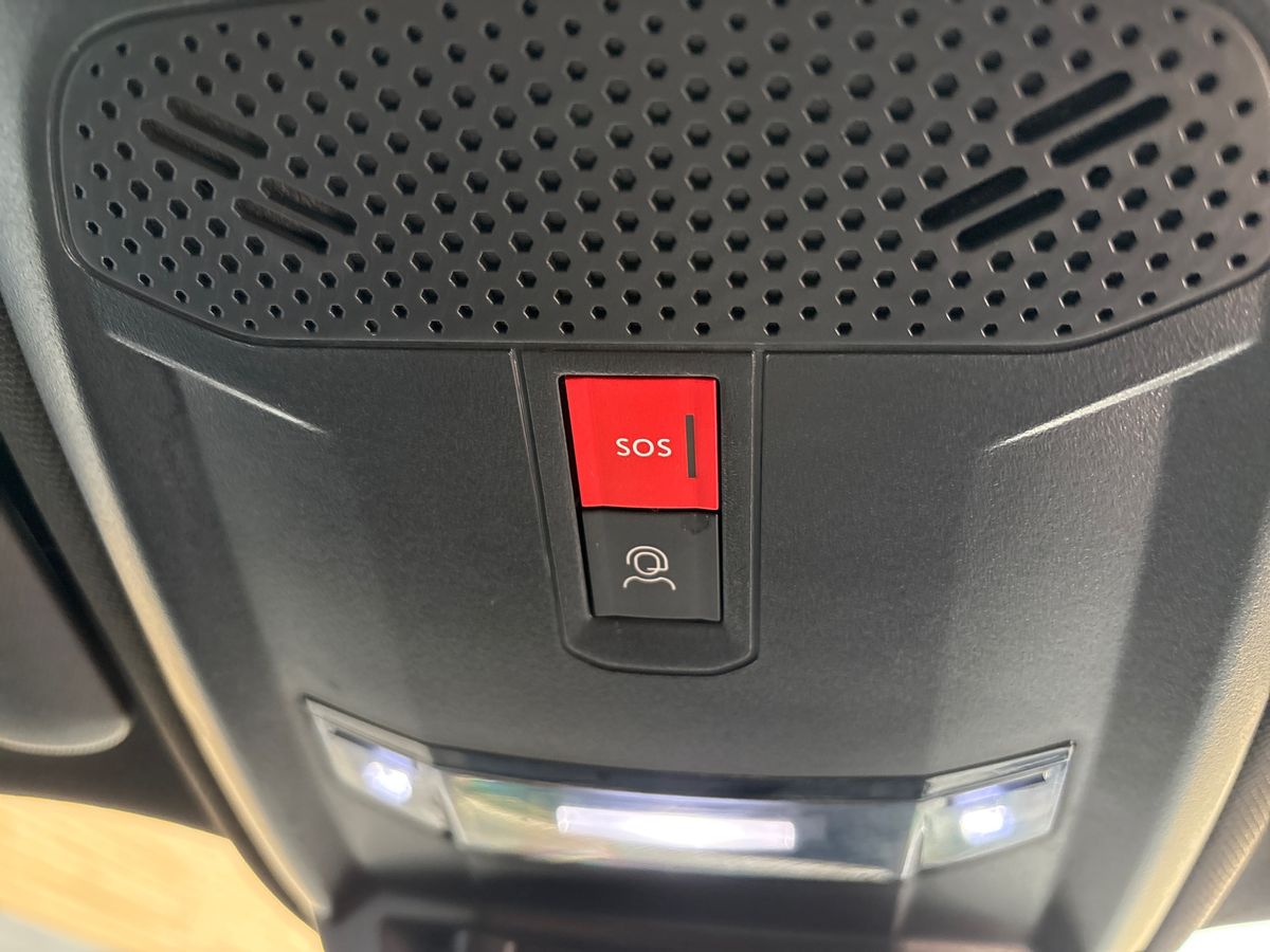 Used Peugeot 2008 2023 for sale - 76894833: Photo 29