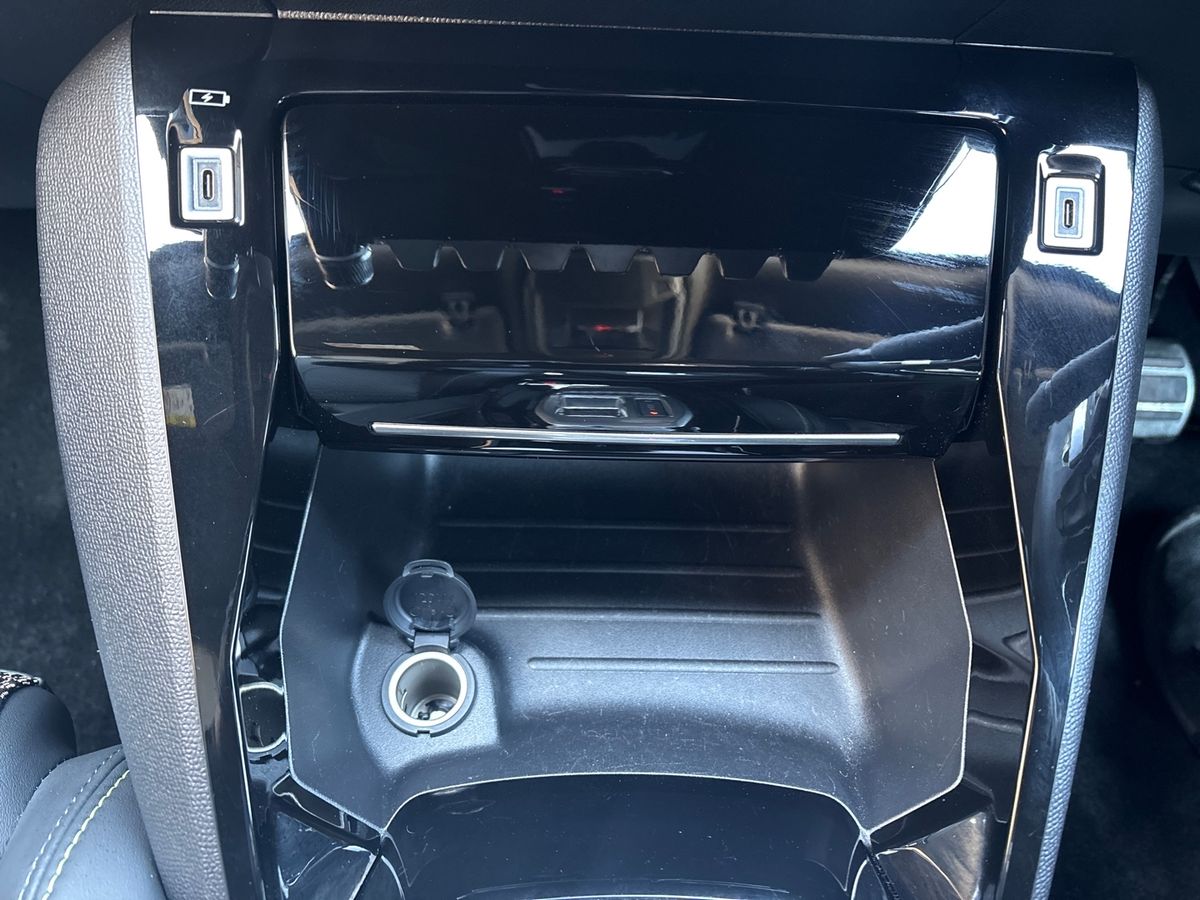 Used Peugeot 2008 2025 for sale - 78036827: Photo 24