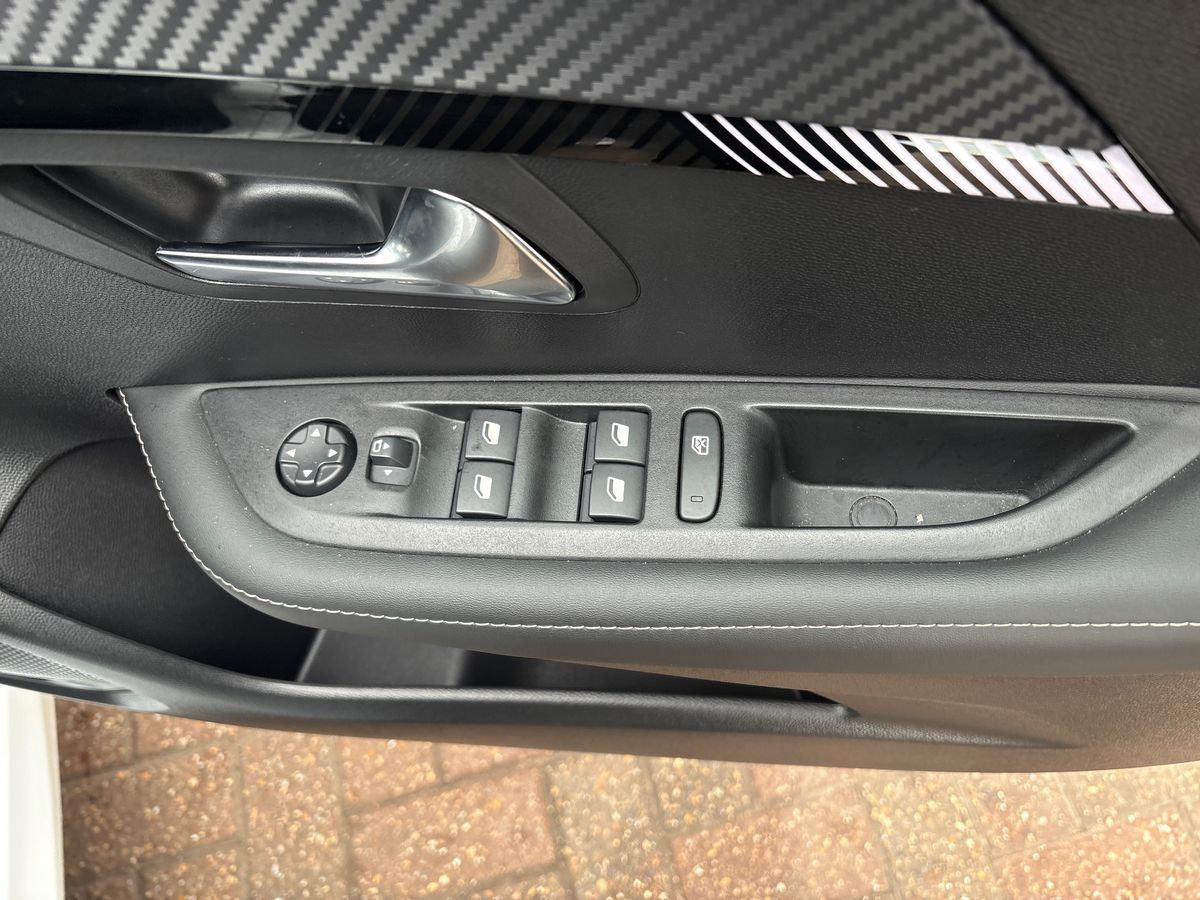 Used Peugeot 208 2024 for sale - 76626560: Photo 25