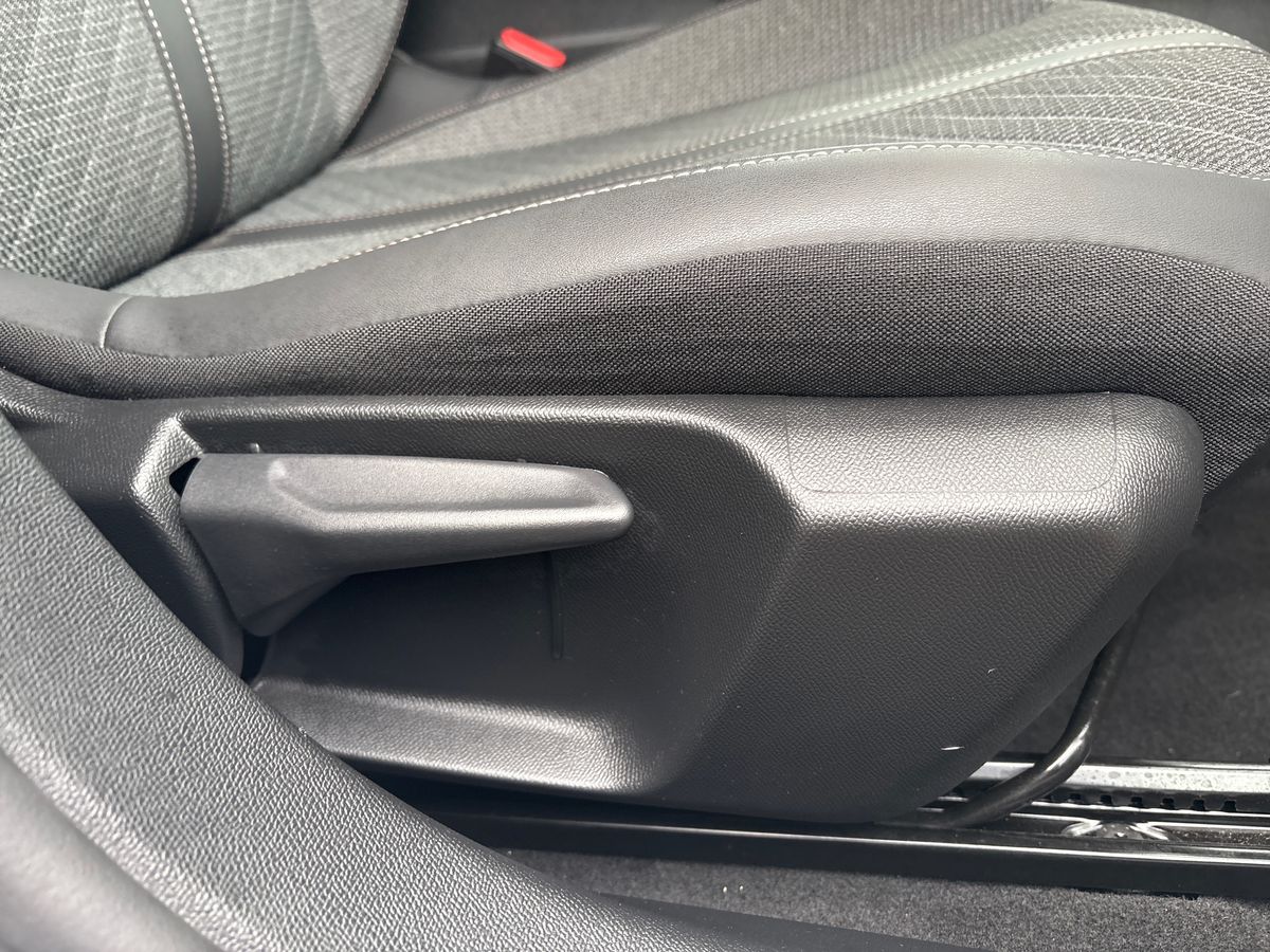 Used Peugeot 208 2024 for sale - 76626560: Photo 30