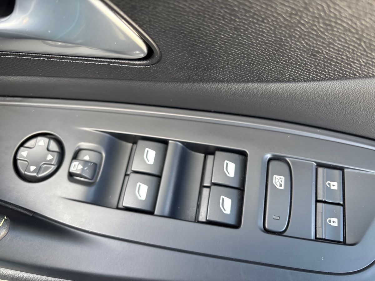 Used Peugeot 308 2025 for sale - 77890044: Photo 25