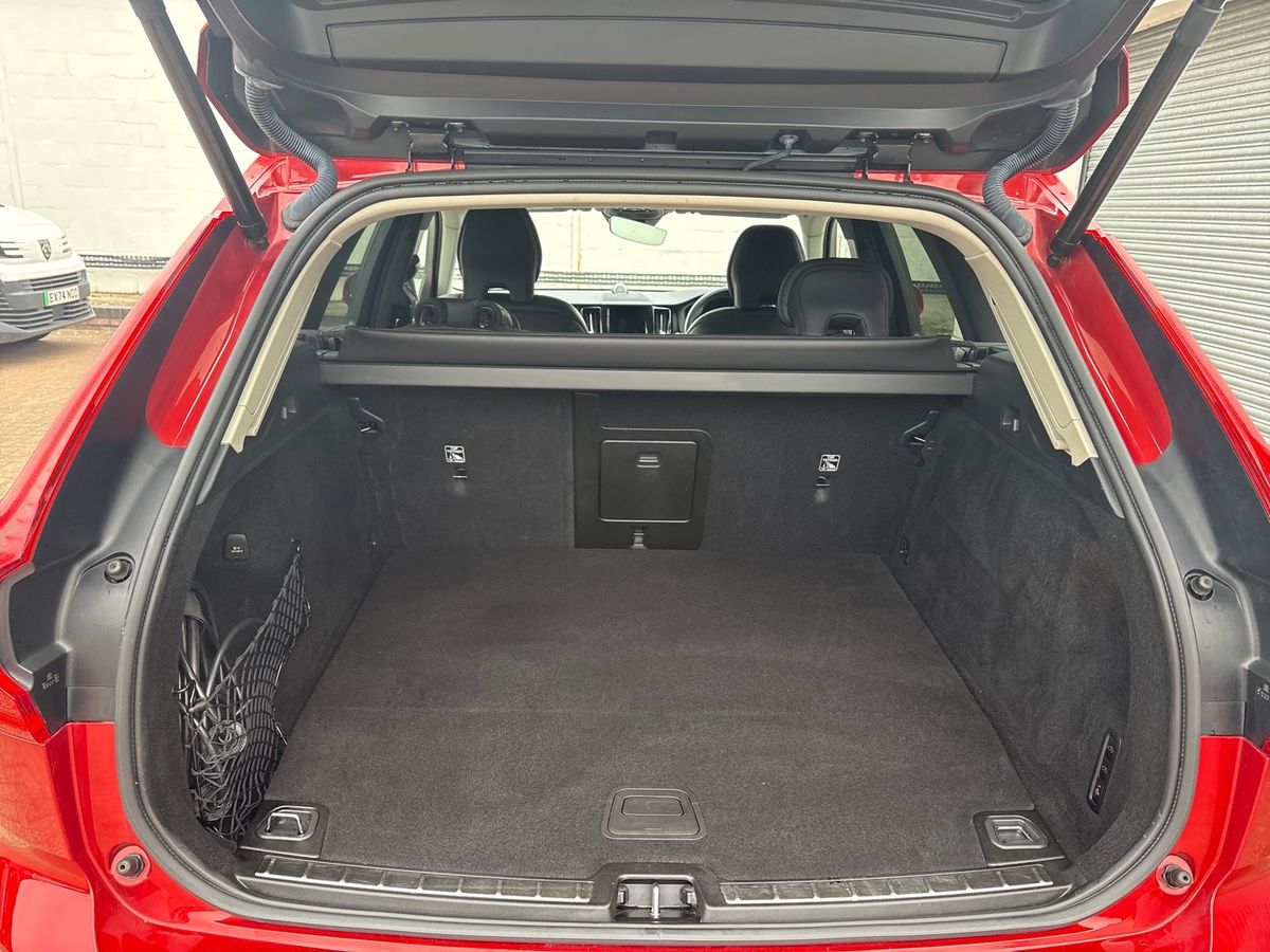 Used Volvo XC60 2021 for sale - 78009106: Photo 34