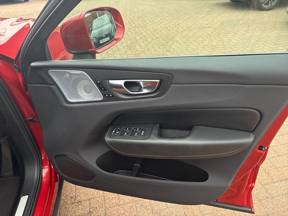 Used Volvo XC60 2021 for sale - 78009106: Photo 35